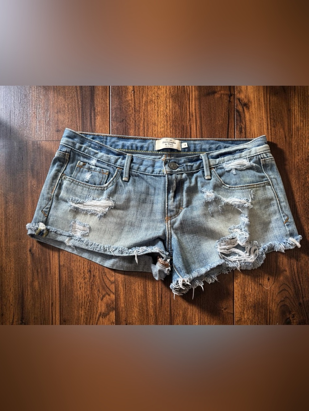 Abercrombie & Fitch Womens Size 4 Low Rise Denim Shorts Distressed Y2K Cutoff